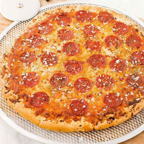 Restaurantware Met Lux Aluminum Mesh Pizza Screen - 16" X 16" - 1 Count Box