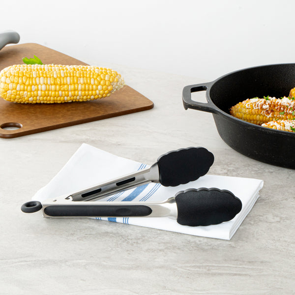 Restaurantware Met Lux Black Stainless Steel Kitchen Tong - Scalloped - 9" X 1 1/2" X 1" - 1 Count Box