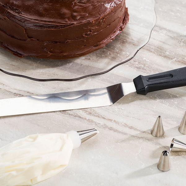 Restaurantware Met Lux Offset Spatula - Black Stainless Steel - 10 Inch Blade Baking And Icing Plastic Handle - 14 3/4" - 1 Count Box