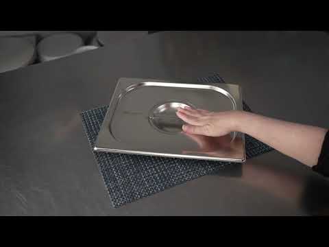 Restaurantware Met Lux Rectangle Stainless Steel Lid - Fits 1/2 Size Steam Table Pan - 1 Count Box