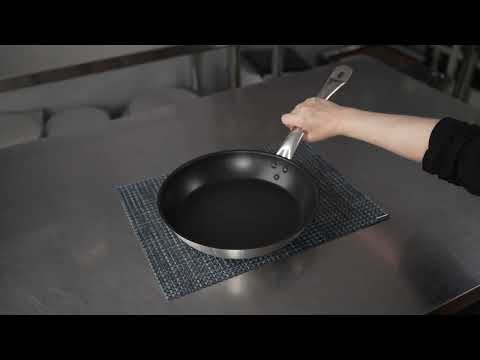Restaurantware Met Lux Round Stainless Steel 12" Fry Pan - Non-Stick Induction Ready - 1 Count Box