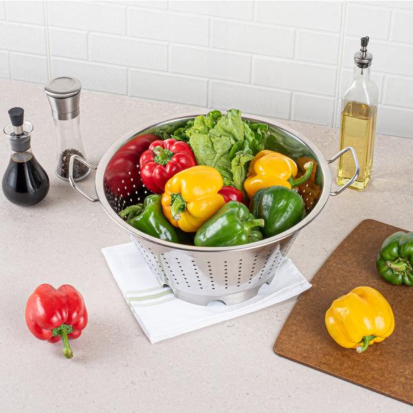 Restaurantware Met Lux Stainless Steel Colander - European Style - 17" X 14" X 8 1/2" - 1 Count Box