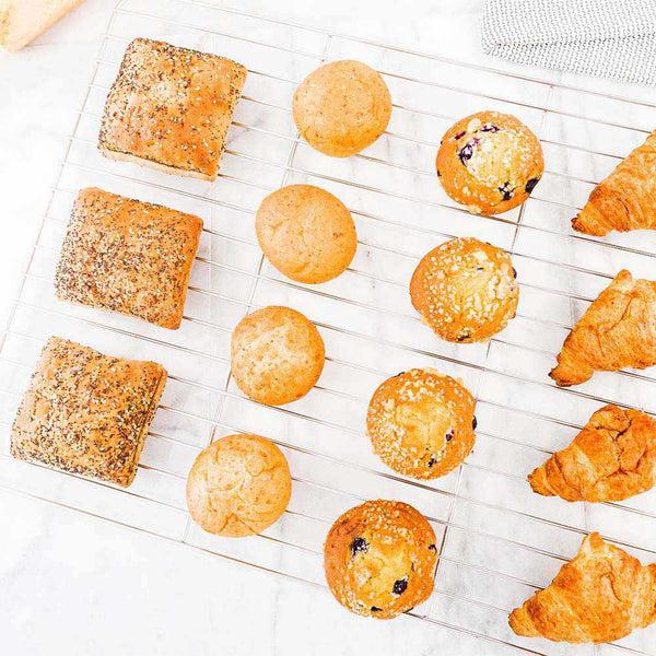 Restaurantware Met Lux Stainless Steel Full Size Wire Cooling Rack - 24" X 18" - 1 Count Box