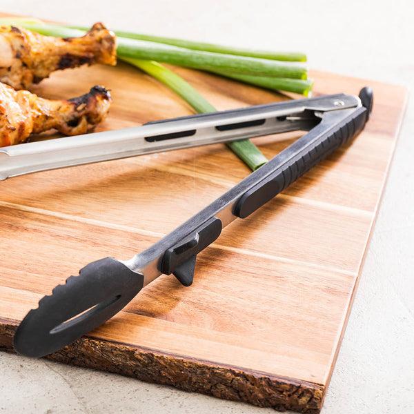 Restaurantware Met Lux Stainless Steel Kitchen Tongs - Scalloped - 13 1/2" X 6" X 1 1/2" - 1 Count Box