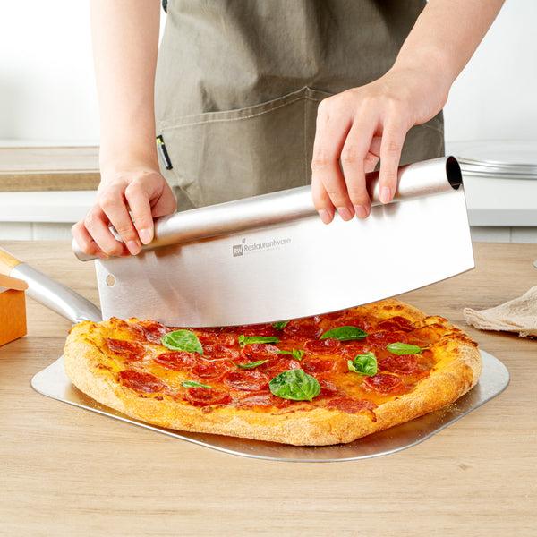 Restaurantware Met Lux Stainless Steel Pizza Cutter / Rocker - With Cover - 13 3/4" X 3 1/2" - 1 Count Box