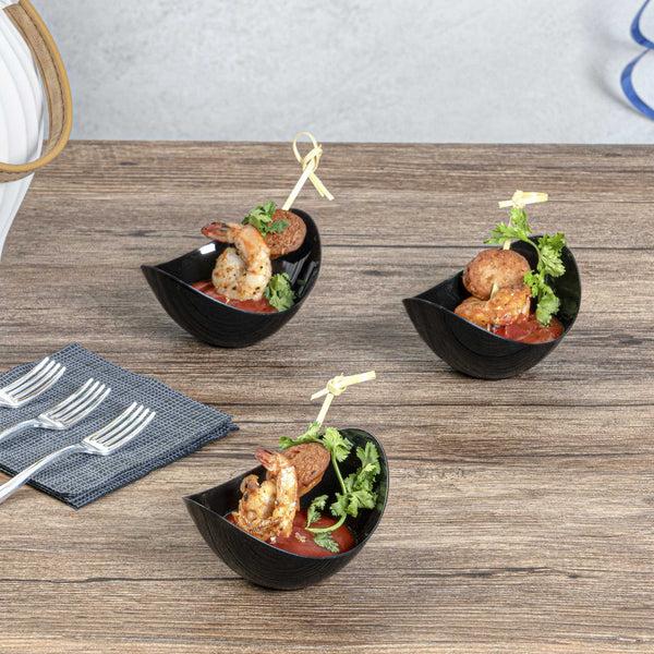 Restaurantware Mini Serve 2 Oz Oval Black Plastic Alato Tasting Dish - 3 1/2" X 2 3/4" X 1 3/4" - 100 Count Box