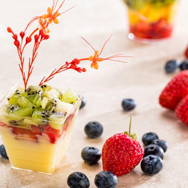 Restaurantware Mini Serve 2 Oz Square Clear Plastic Mini Apogee Kova Cup - 2" X 2" X 1 3/4" - 100 Count Box