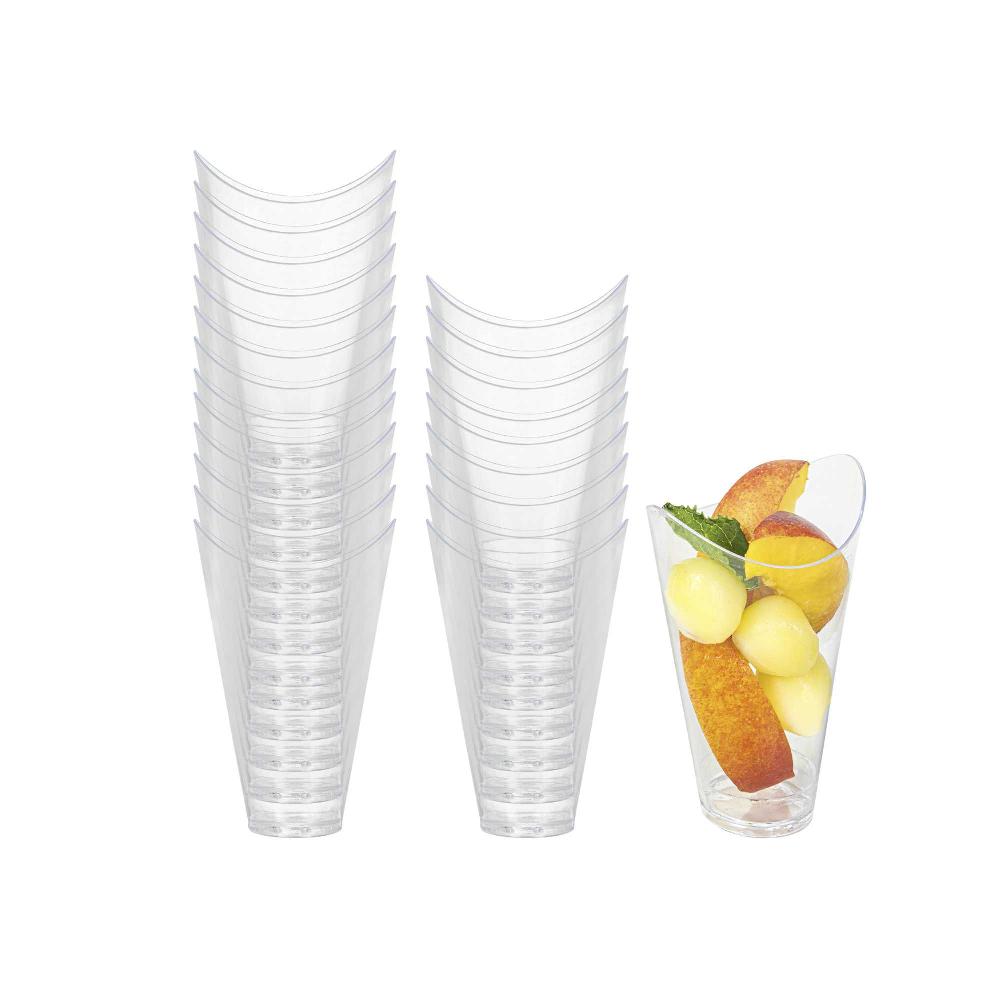 restaurantware Mini Serve 3 oz Clear Plastic Mini Mezzaluna Cup - 3 1/4" x 2" x 1 1/2" - 100 count box