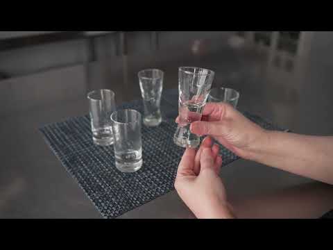 Restaurantware Mini Serve 3 Oz Round Glass Mini Cannello Dessert Shooter - 1 1/2" X 1 1/2" X 4" - 10 Count Box
