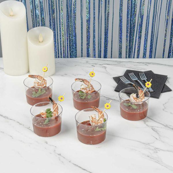 Restaurantware Mini Serve 6 Oz Round Clear Plastic Cylindro Cup - 2 1/4" X 2 1/4" X 3" - 100 Count Box