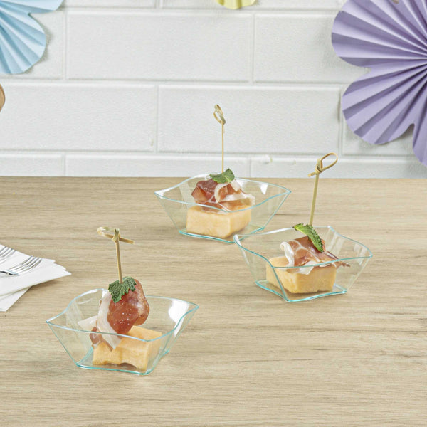 Restaurantware Mini Serve 6 Oz Square Seagreen Plastic Aqua Bowl - 3 1/4" X 3 1/4" X 1 1/2" - 100 Count Box