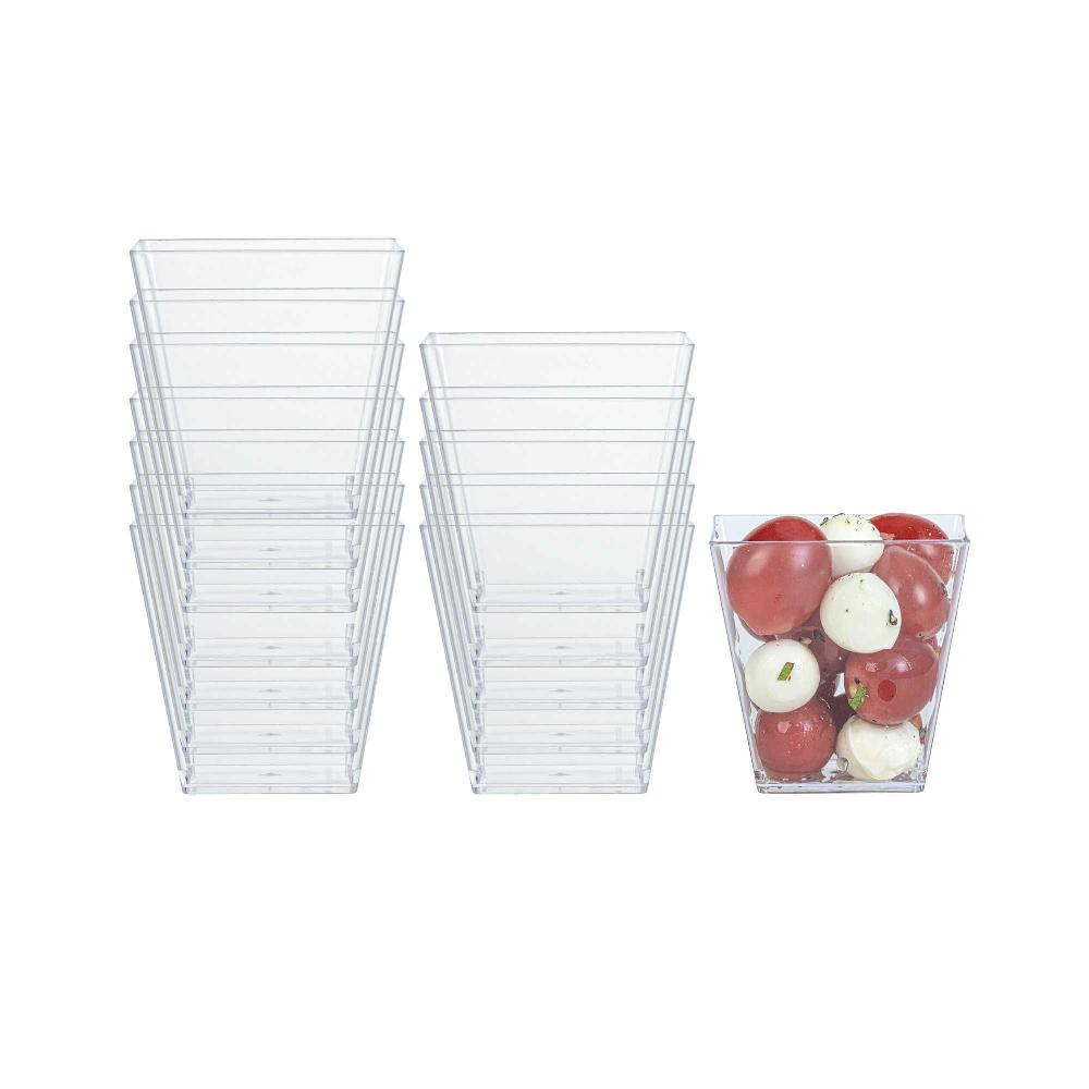 restaurantware Mini Serve 8 oz Square Clear Plastic Large Kova Cup - 2 3/4" x 2 3/4" x 2 3/4" - 100 count box