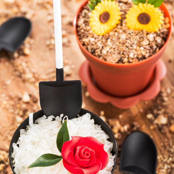 Restaurantware Mini Serve Black And White Plastic Flower Pot Shovel Spoon - 5" X 1 1/4" - 100 Count Box