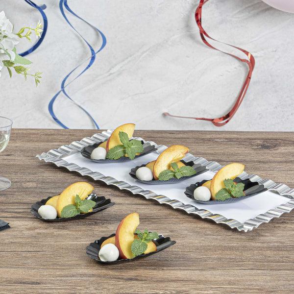 Restaurantware Mini Serve Black Plastic Mini Coquille Plate - 3 1/4" X 3 1/4" X 1/2" - 100 Count Box