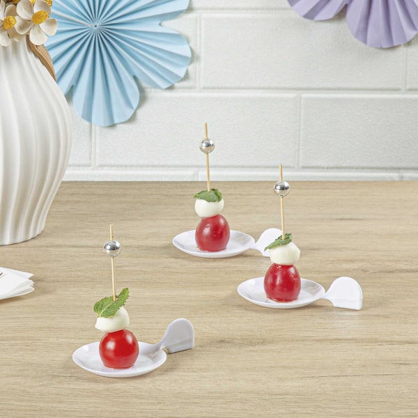 Restaurantware Mini Serve Fish White Plastic Tasting Plate - 3 3/4" X 2 1/2" X 1" - 100 Count Box