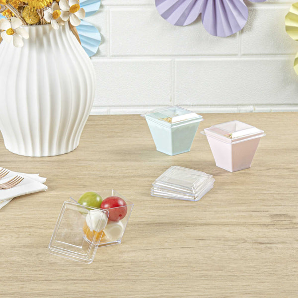 Restaurantware Mini Serve Square Clear Plastic Lid - Fits Mini Kova Cup - 100 Count Box