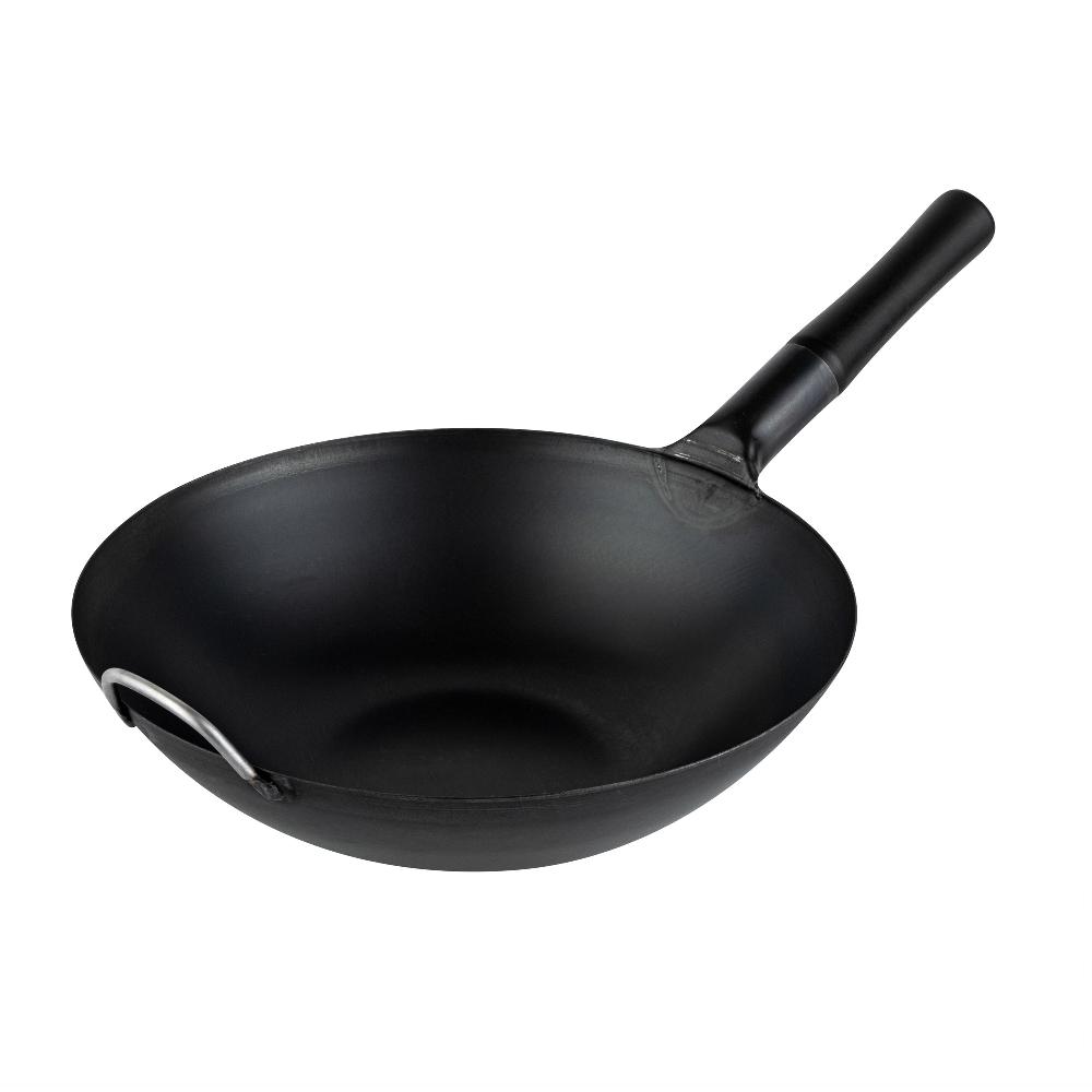 restaurantware Motomori 14" Black Carbon Steel Flat Bottom Wok / Stir Fry Pan - Pre-seasoned with Wooden Handle - 10 count box