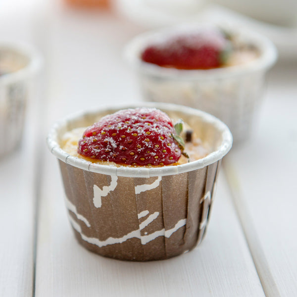 Restaurantware Panificio 1 Oz Round Chocolate Wisp Paper Small Baking Cup - Pleated - 2" X 2" X 1 1/4" - 200 Count Box