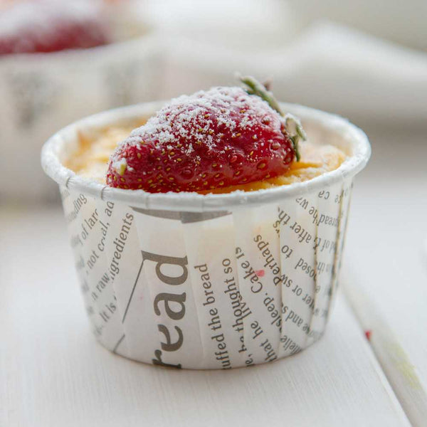 Restaurantware Panificio 1 Oz Round Newsprint Paper Small Baking Cup - Pleated - 2" X 2" X 1 1/4" - 200 Count Box