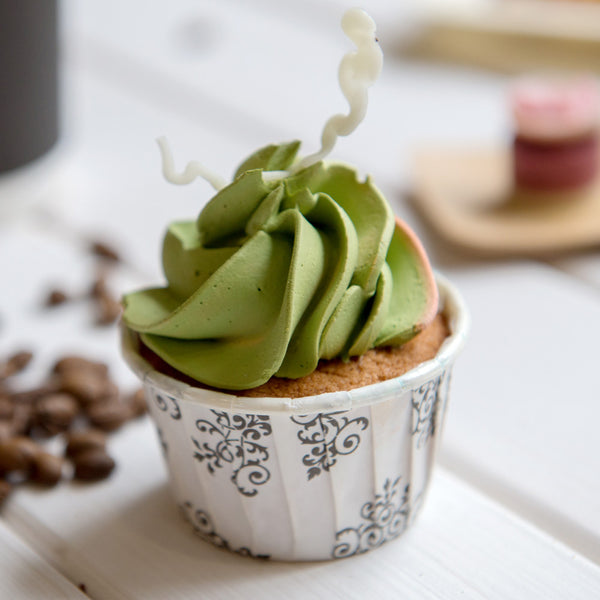 Restaurantware Panificio 1 Oz Round Vintage Floral Paper Small Baking Cup - Pleated - 2" X 2" X 1 1/4" - 200 Count Box