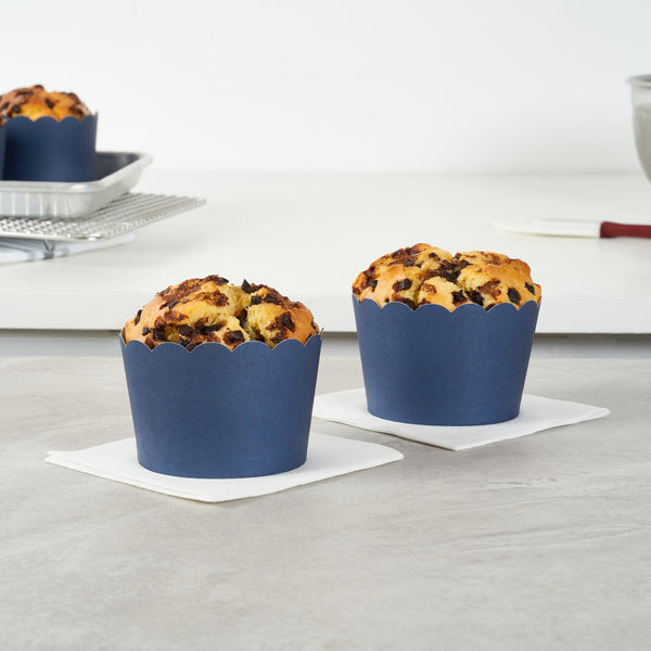 Restaurantware Panificio 10 Oz Round Midnight Blue Paper Jumbo Baking Cup - Scalloped - 3 1/2" X 3 1/2" X 2 1/2" - 200 Count Box