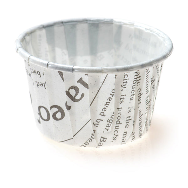 Restaurantware Panificio 2 Oz Round Newsprint Paper Medium Baking Cup - Pleated - 2 1/4" X 2 1/4" X 1 1/2" - 200 Count Box