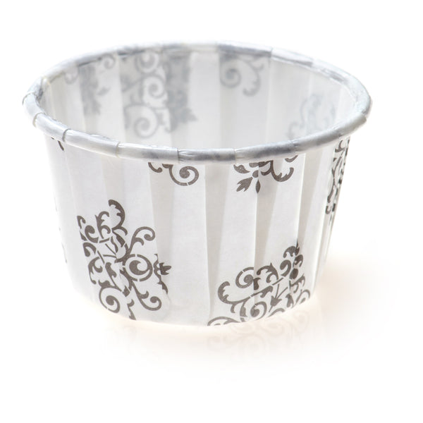 Restaurantware Panificio 2 Oz Round Vintage Floral Paper Medium Baking Cup - Pleated - 2 1/4" X 2 1/4" X 1 1/2" - 200 Count Box