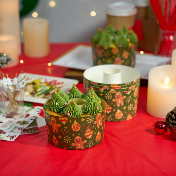 Restaurantware Panificio 22 Oz Paper Baking Ring Mold - Christmas Greaseproof - 4 1/2" X 4 1/2" X 2 3/4" - 900 Count Box