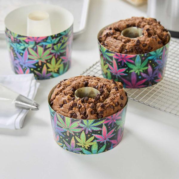Restaurantware Panificio 22 Oz Paper Baking Ring Mold - Trippy Leaf Print Greaseproof - 4 1/2" X 4 1/2" X 2 3/4" - 900 Count Box