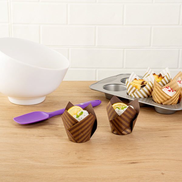 Restaurantware Panificio 3.5 Oz Brown Paper Striped Tulip Baking Cup - Greaseproof - 3 1/4" X 3 1/4" X 3 1/4" - 500 Count Box