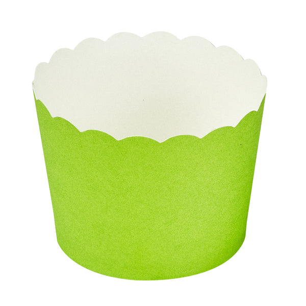 Restaurantware Panificio 3 Oz Round Eco Green Paper Mini Baking Cup - Scalloped - 2 1/2" X 2 1/2" X 1 3/4" - 200 Count Box