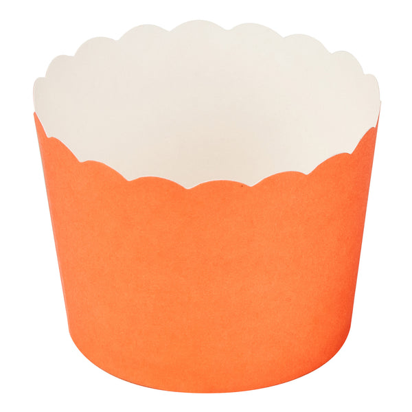Restaurantware Panificio 3 Oz Round Orange Paper Mini Baking Cup - Scalloped - 2 1/2" X 2 1/2" X 1 3/4" - 200 Count Box