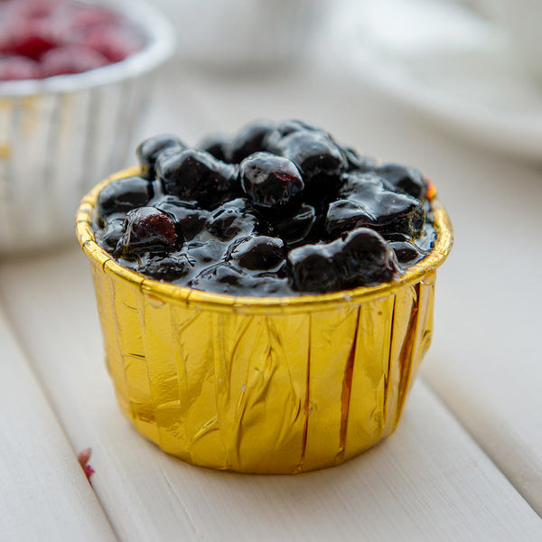 Restaurantware Panificio 3 Oz Round Rose Gold Paper Small Baking Cup - Pleated - 2 1/2" X 2 1/2" X 1 1/2" - 200 Count Box