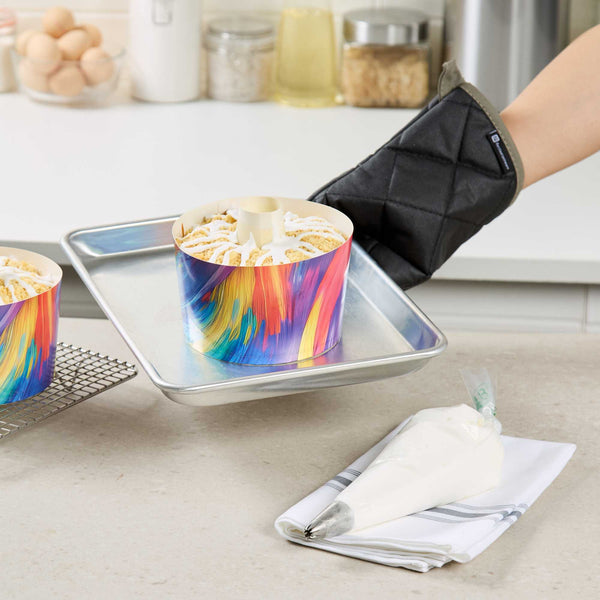 Restaurantware Panificio 38 Oz Paper Baking Ring Mold - Colorful Abstract Waves Greaseproof - 5" X 5" X 3 3/4" - 600 Count Box