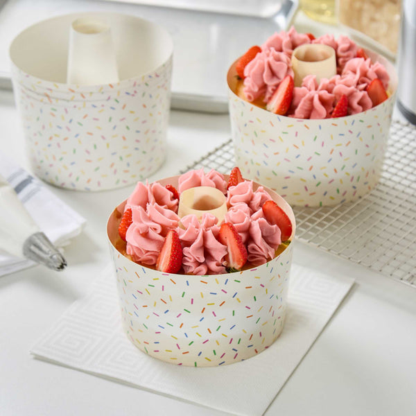 Restaurantware Panificio 38 Oz Paper Baking Ring Mold - Colorful Confetti Greaseproof - 5" X 5" X 3 3/4" - 600 Count Box