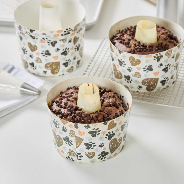 Restaurantware Panificio 38 Oz Paper Baking Ring Mold - Paw Print Greaseproof - 5" X 5" X 3 3/4" - 600 Count Box