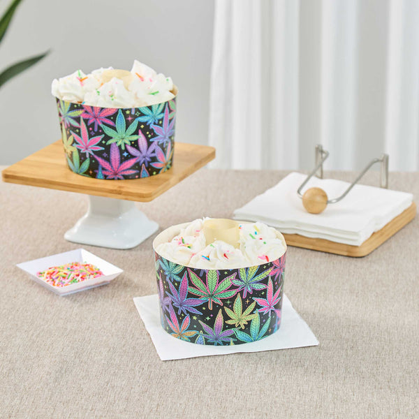 Restaurantware Panificio 38 Oz Paper Baking Ring Mold - Trippy Leaf Print Greaseproof - 5" X 5" X 3 3/4" - 600 Count Box