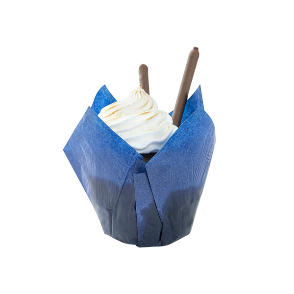Restaurantware Panificio 4 Oz Blue Paper Tulip Baking Cup - Greaseproof - 3 1/2" X 3 1/2" X 3 1/2" - 200 Count Box