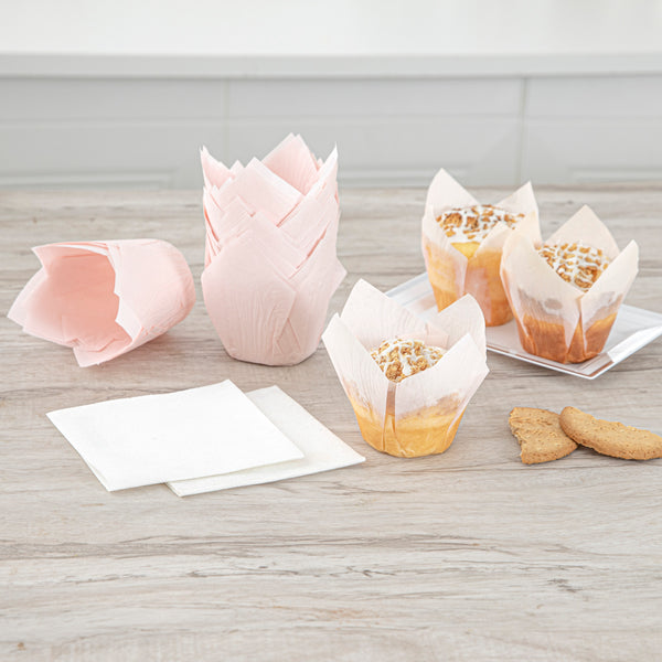 Restaurantware Panificio 4 Oz Pink Paper Tulip Baking Cup - Greaseproof - 3 1/2" X 3 1/2" X 3 1/2" - 200 Count Box