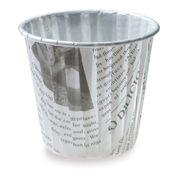 Restaurantware Panificio 4 Oz Round Newsprint Paper Tall Baking Cup - Pleated - 3" X 3" X 2 3/4" - 200 Count Box