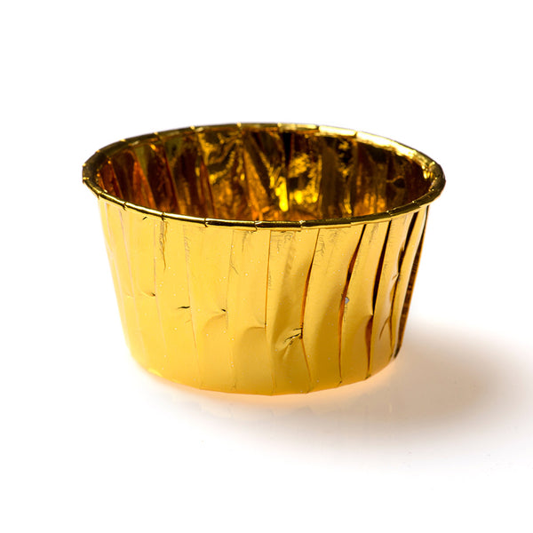 Restaurantware Panificio 5.5 Oz Round Rose Gold Paper Large Baking Cup - Pleated - 3" X 3" X 1 1/2" - 200 Count Box