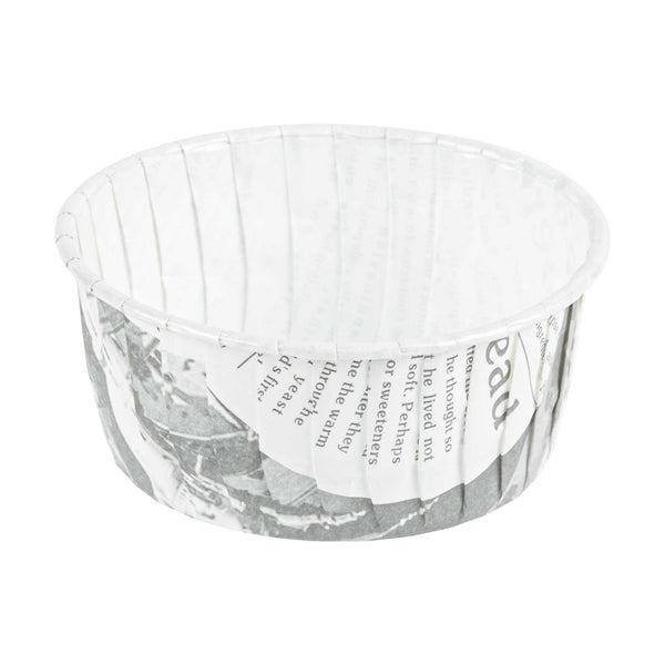 Restaurantware Panificio 5 Oz Round Newsprint Paper Large Baking Cup - Pleated - 3 3/4" X 3 3/4" X 1 1/2" - 200 Count Box