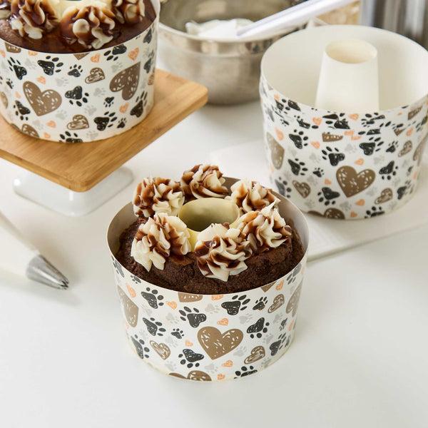 Restaurantware Panificio 53 Oz Paper Baking Ring Mold - Paw Print Greaseproof - 5 3/4" X 5 3/4" X 3 3/4" - 400 Count Box