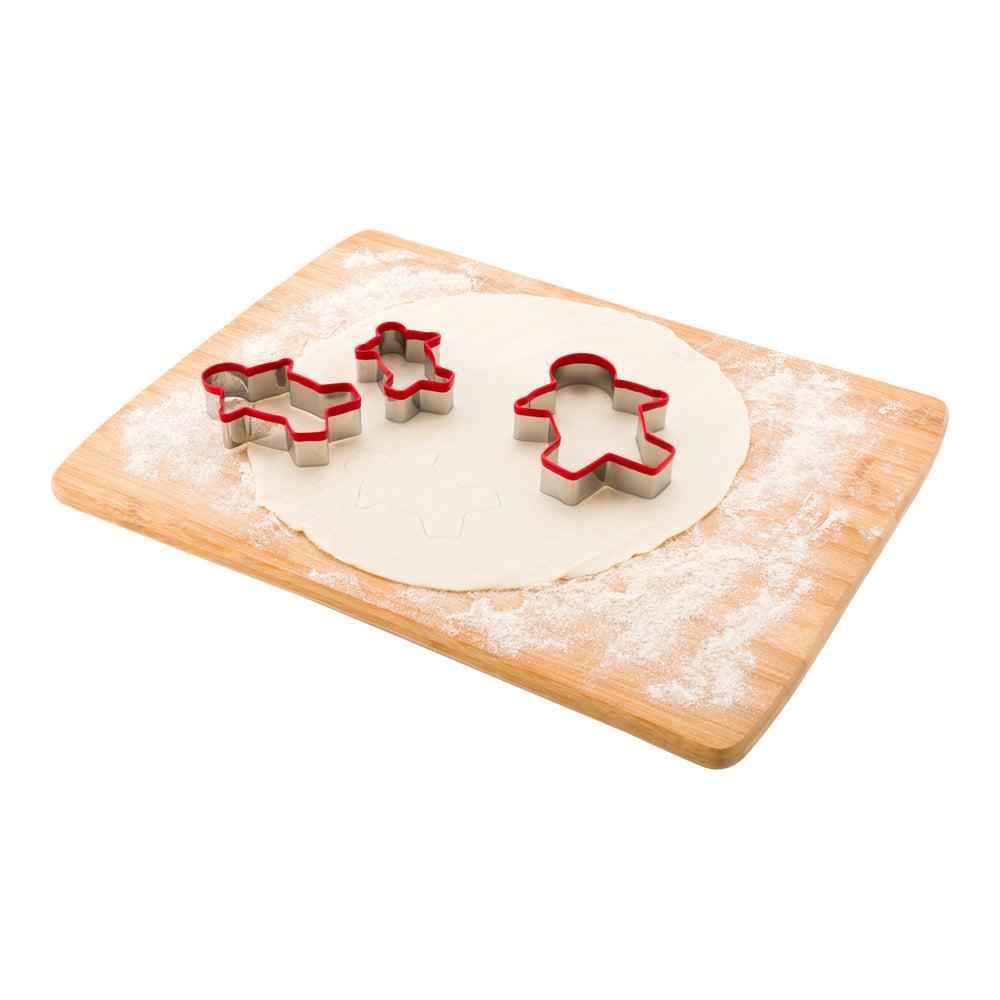 restaurantware Pastry Tek 3-Piece Metal Gingerbread Man Cookie Cutter Set with Comfort Grip 1 count box