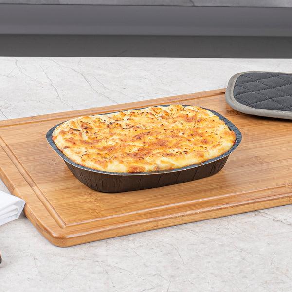 Restaurantware Pastry Tek 48 Oz Rectangle Black Paperboard Tray - Oven-Safe - 9" X 7" X 1 3/4" - 100 Count Box