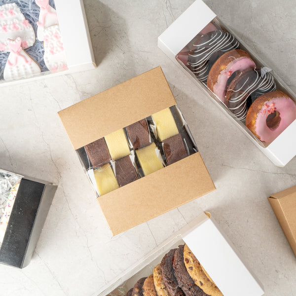 Restaurantware Pastry Tek Kraft Paper Pastry / Cake Box - With Window - 7" X 6" X 4" - 100 Count Box