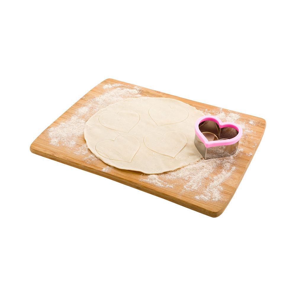 restaurantware Pastry Tek Metal Heart Cookie Cutter with Comfort Grip 3.8 inch 1 count box