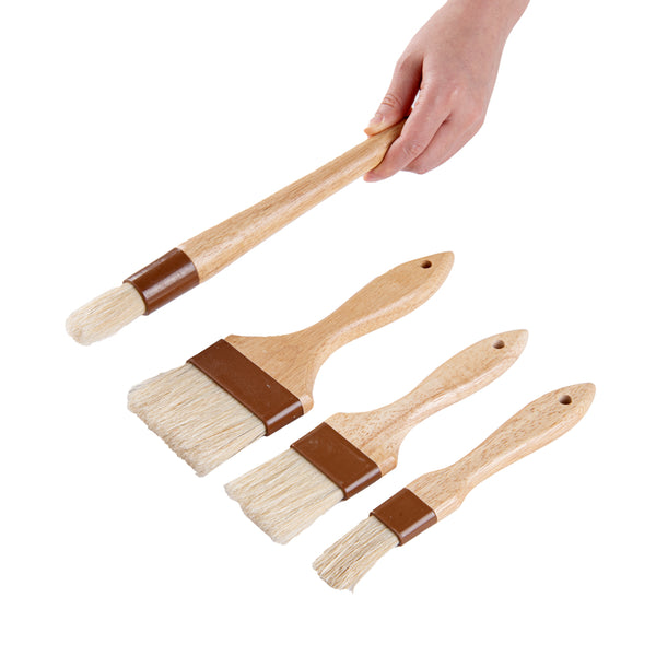 Restaurantware Pastry Tek Natural Wood Pastry / Basting Brush 4-Piece Set - With Boar Bristles - 1 Count Box