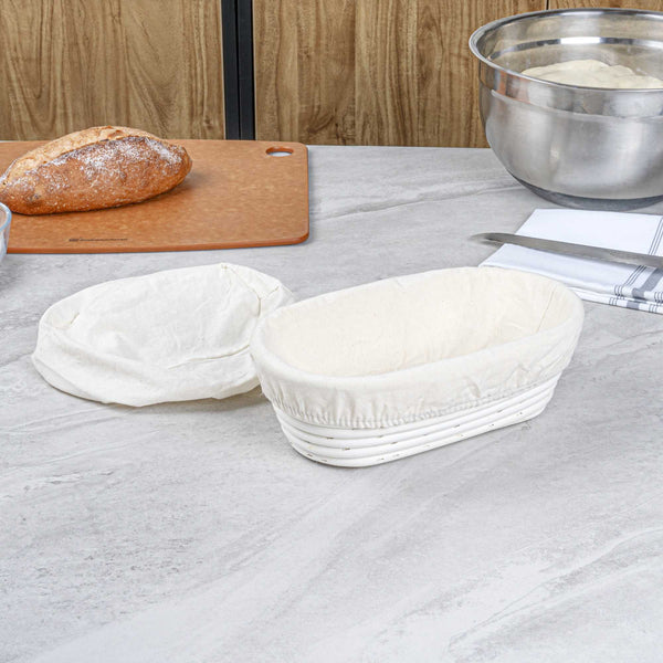 Restaurantware Pastry Tek Rattan Oval Natural Banneton Proofing Basket - With 2 Cotton Liners - 9 3/4" X 6" X 3" - 10 Count Box