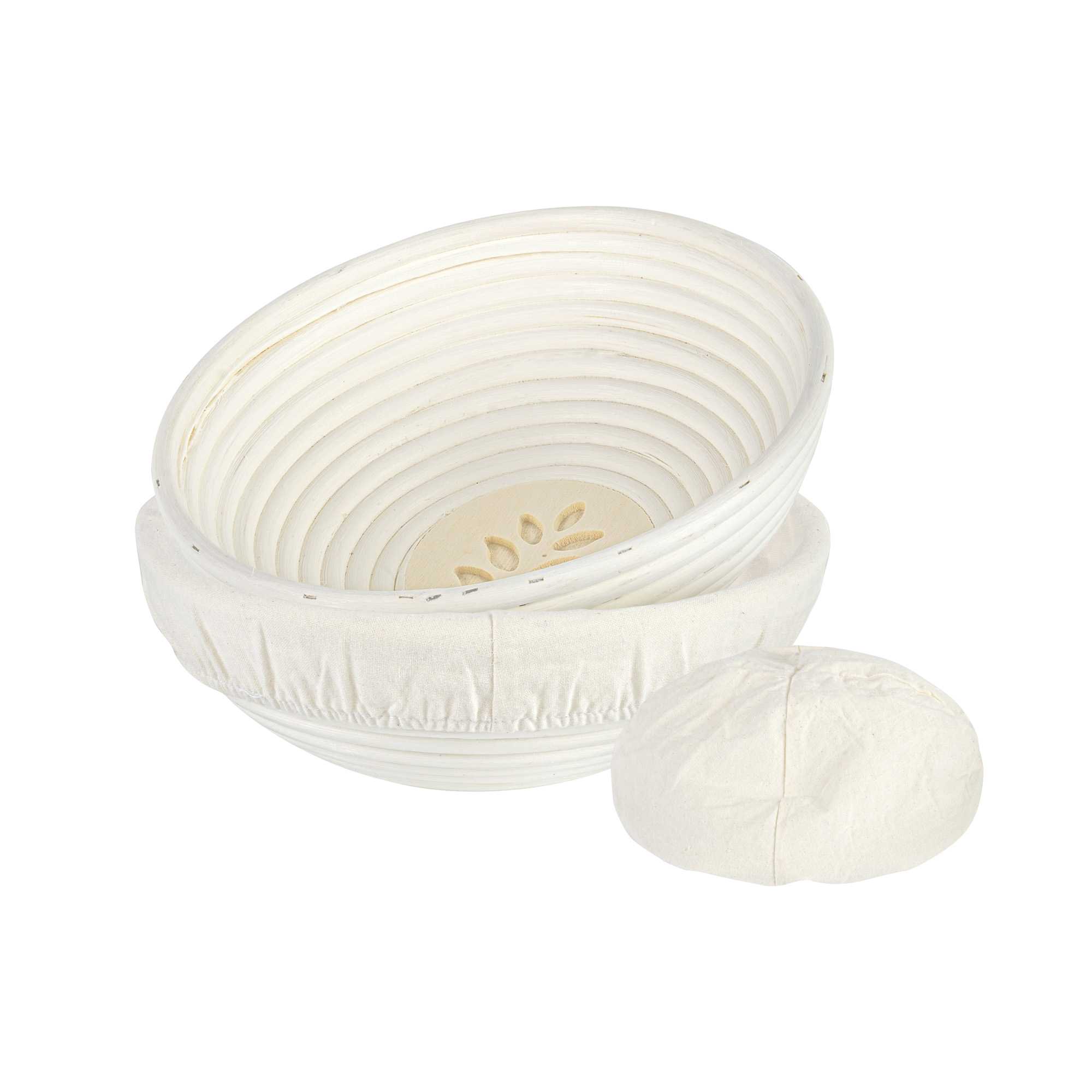 restaurantware Pastry Tek Rattan Round Natural Banneton Proofing Basket - with 2 Cotton Liners - 9" x 9" x 3 1/4" - 10 count box